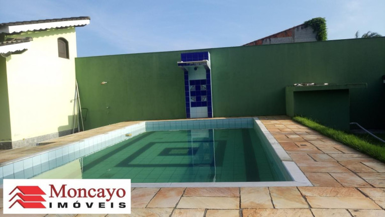 Casa com 3 Quartos à Venda, 500 m² em Praia Das Palmeiras - Caraguatatuba
