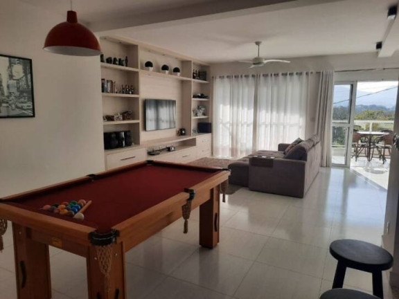 Imagem Sobrado com 3 Quartos à Venda, 340 m² em Centro - Tremembé Imagem Sobrado com 3 Quartos à Venda, 340 m² em Centro - Tremembé