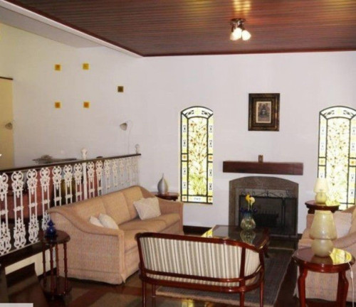 Imagem Casa com 4 Quartos à Venda, 349 m² em Alto De Pinheiros - São Paulo Imagem Casa com 4 Quartos à Venda, 349 m² em Alto De Pinheiros - São Paulo