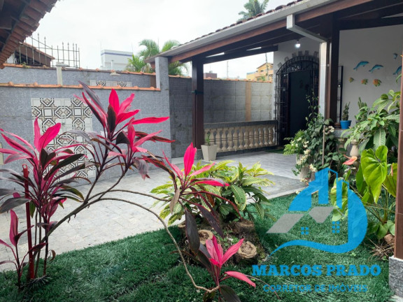 Imagem Casa com 6 Quartos à Venda, 150 m² em Toninhas - Ubatuba Imagem Casa com 6 Quartos à Venda, 150 m² em Toninhas - Ubatuba