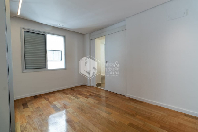 Imagem Apartamento com 3 Quartos à Venda, 136 m² em Jardim Paulista - São Paulo