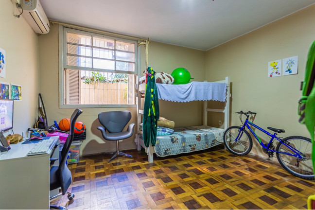 Imagem Apartamento com 3 Quartos à Venda, 122 m² em Santana - Porto Alegre Imagem Apartamento com 3 Quartos à Venda, 122 m² em Santana - Porto Alegre