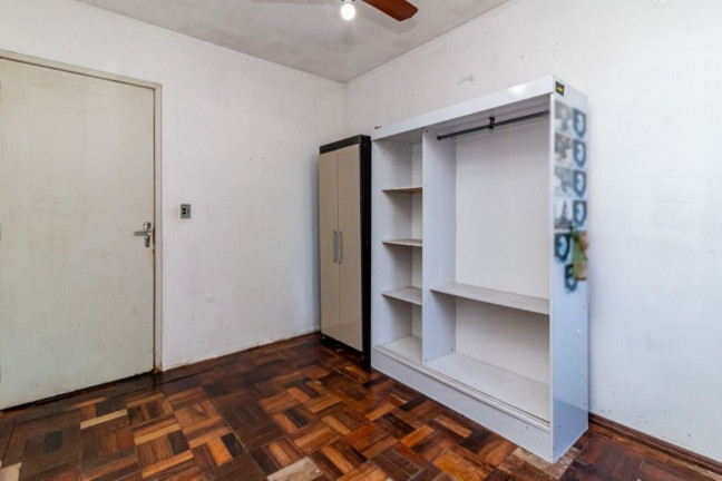 Imagem Imóvel com 4 Quartos à Venda, 74 m² em Petrópolis - Porto Alegre