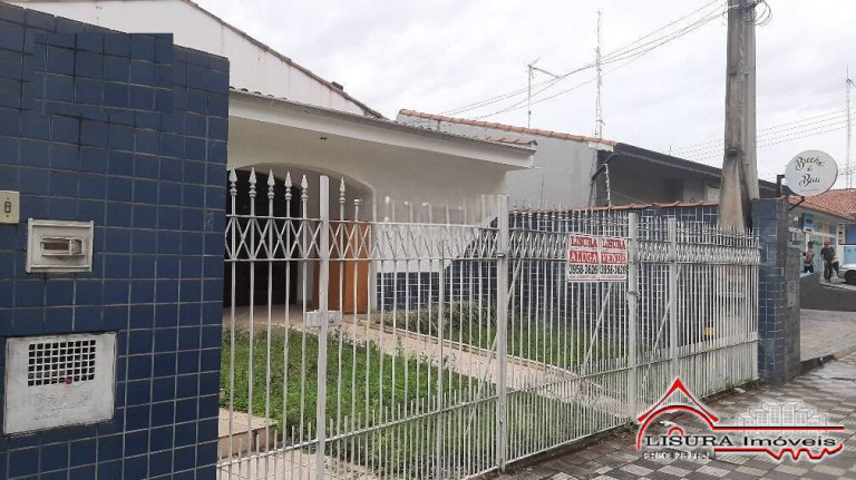 Imagem Casa com 7 Quartos à Venda, 381 m² em Centro - Jacareí Imagem Casa com 7 Quartos à Venda, 381 m² em Centro - Jacareí