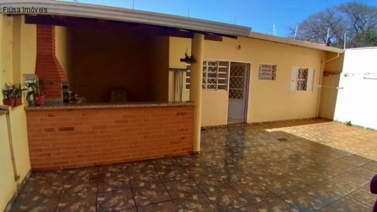 Imagem Sobrado com 3 Quartos à Venda, em Planalto Verde - Ribeirão Preto Imagem Sobrado com 3 Quartos à Venda, em Planalto Verde - Ribeirão Preto