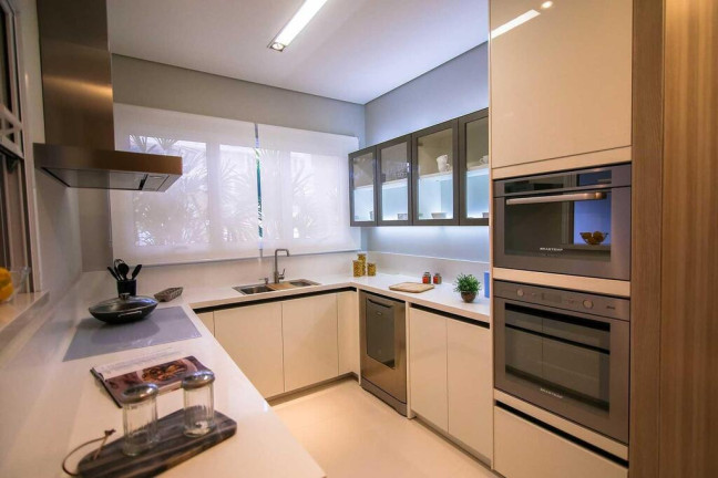 Imagem Apartamento com 4 Quartos à Venda,  em Vila Romana - São Paulo