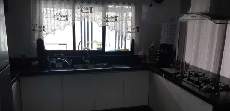 Imagem Casa de Condomínio com 3 Quartos à Venda, 250 m² em Cézar De Souza - Mogi Das Cruzes