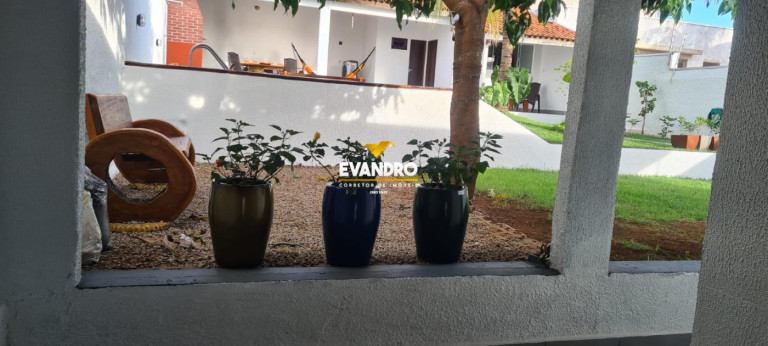 Imagem Casa com 3 Quartos à Venda, 420 m² em Boa Esperança - Cuiabá Imagem Casa com 3 Quartos à Venda, 420 m² em Boa Esperança - Cuiabá
