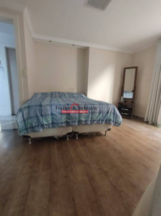 Imagem Casa com 3 Quartos à Venda,  em Bom Jesus - Viçosa