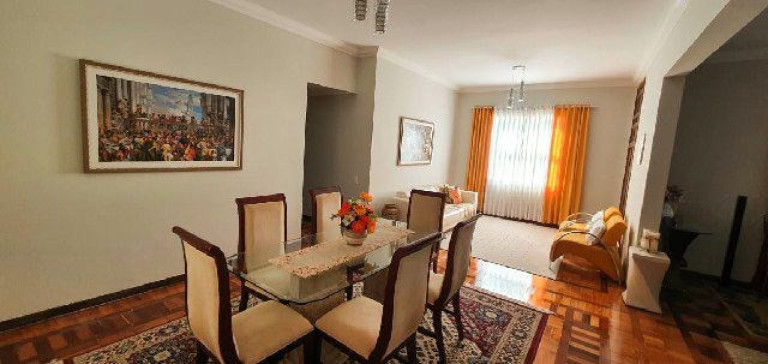 Imagem Casa com 4 Quartos à Venda, 354 m² em Granja Guarani - Teresópolis Imagem Casa com 4 Quartos à Venda, 354 m² em Granja Guarani - Teresópolis