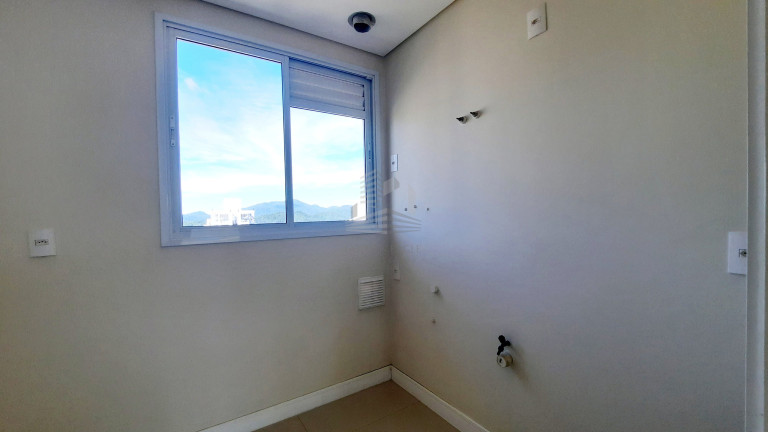 Imagem Apartamento com 4 Quartos à Venda, 140 m² em Centro - Balneário Camboriú Imagem Apartamento com 4 Quartos à Venda, 140 m² em Centro - Balneário Camboriú