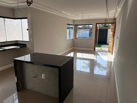 Imagem Casa com 2 Quartos à Venda, em Barroco (itaipuaçu) - Maricá Imagem Casa com 2 Quartos à Venda, em Barroco (itaipuaçu) - Maricá