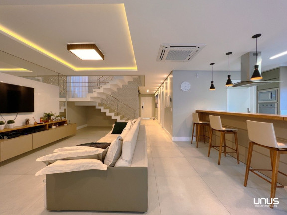 Imagem Casa com 3 Quartos à Venda, 264 m² em Pedra Branca - Palhoça Imagem Casa com 3 Quartos à Venda, 264 m² em Pedra Branca - Palhoça