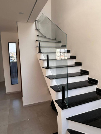 Imagem Sobrado com 2 Quartos à Venda, 100 m² em Vila Lavínia - Mogi Das Cruzes