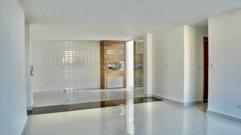 Apartamento com 3 Quartos à Venda, 88 m² em Vila Paraiso - Matinhos