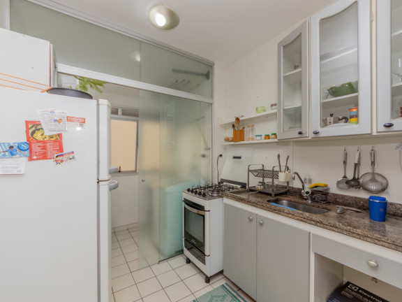 Imagem Apartamento com 2 Quartos à Venda, 45 m² em Aclimação - São Paulo