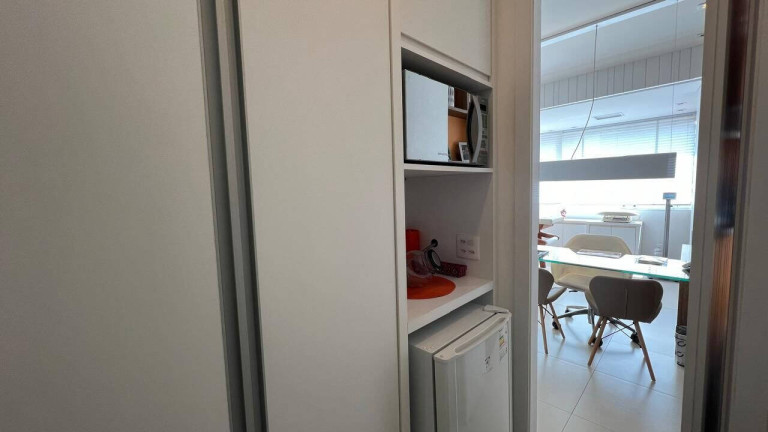 Imagem Sala Comercial à Venda, 44 m² em Boqueirão - Santos Imagem Sala Comercial à Venda, 44 m² em Boqueirão - Santos