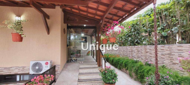 Imagem Casa com 5 Quartos à Venda, 155 m² em Centro - Armação Dos Búzios