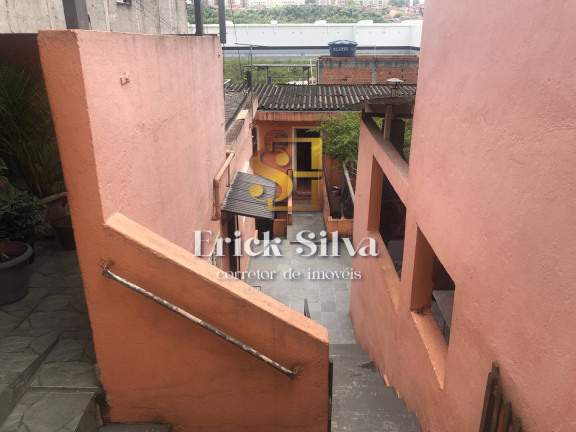 Imagem Casa com 6 Quartos à Venda, 200 m² em Padroeira - Osasco Imagem Casa com 6 Quartos à Venda, 200 m² em Padroeira - Osasco