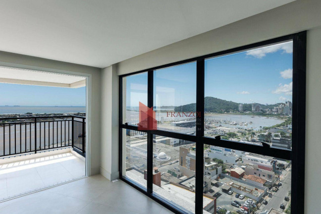 Imagem Apartamento com 5 Quartos à Venda, 312 m² em Centro - Itajaí