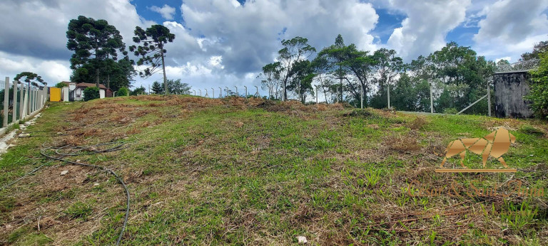 Imagem Terreno à Venda, 1.100 m² em Alto Capivari - Campos Do Jordão Imagem Terreno à Venda, 1.100 m² em Alto Capivari - Campos Do Jordão