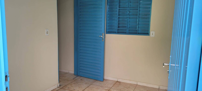 Imagem Casa com 2 Quartos à Venda, 210 m² em Jardim Ipiranga - Aparecida De Goiânia