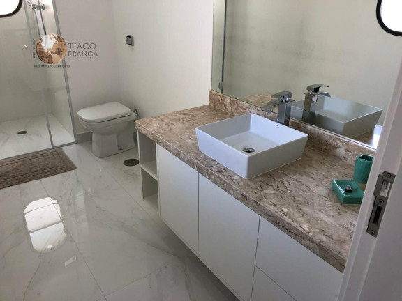 Imagem Apartamento com 4 Quartos à Venda, 210 m² em Pitangueiras - Guarujá