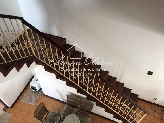 Imagem Sobrado com 3 Quartos à Venda, 250 m² em Chácara Do Visconde - Taubaté Imagem Sobrado com 3 Quartos à Venda, 250 m² em Chácara Do Visconde - Taubaté