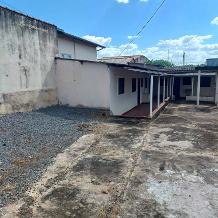 Imagem Casa com 3 Quartos à Venda, 333 m² em Campinas