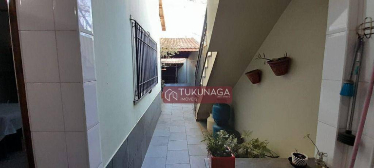 Imagem Sobrado com 3 Quartos à Venda, 192 m² em Vila Galvão - Guarulhos