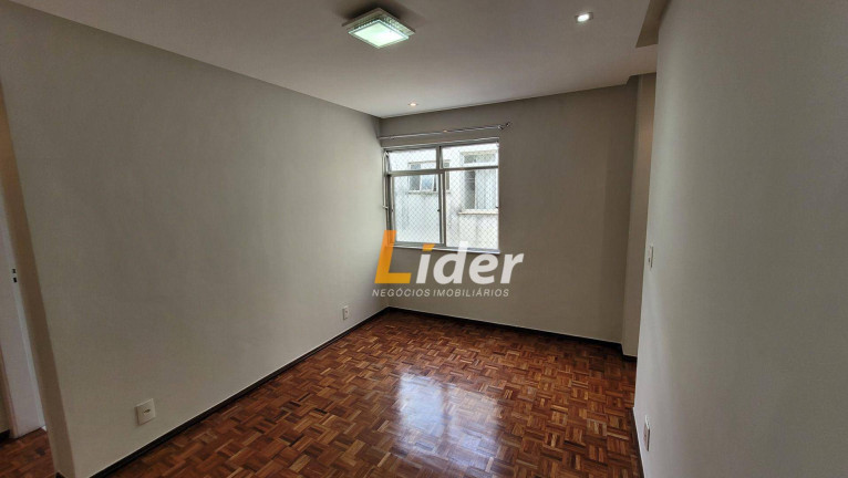 Imagem Apartamento com 2 Quartos à Venda, 77 m² em Vale Do Ipê - Juiz De Fora