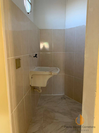 Imagem Apartamento com 3 Quartos para Alugar, 90 m² em Itaúna - São Gonçalo