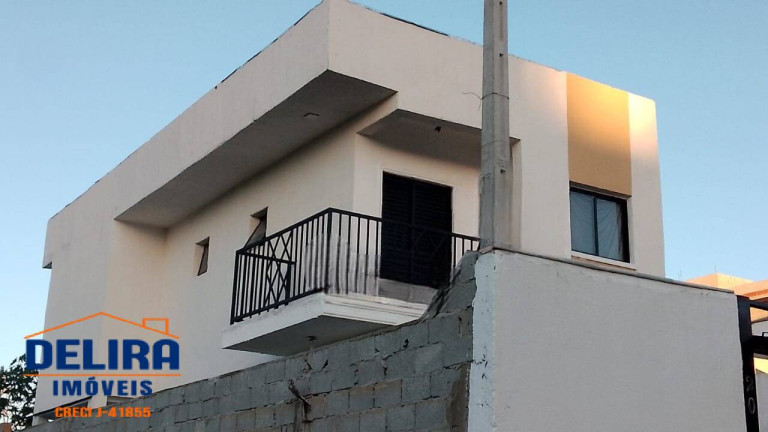 Imagem Casa com 3 Quartos à Venda, 140 m² em Canjica (terra Preta) - Mairiporã