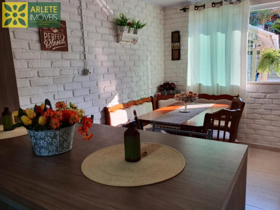 Imagem Casa com 4 Quartos à Venda, 168 m² em Centro - Porto Belo Imagem Casa com 4 Quartos à Venda, 168 m² em Centro - Porto Belo