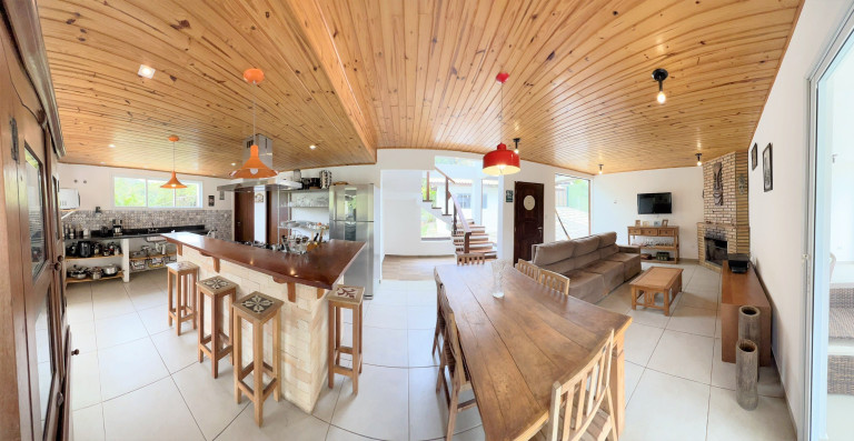 Imagem Casa com 3 Quartos à Venda, 400 m² em Granja Viana Ii - Cotia Imagem Casa com 3 Quartos à Venda, 400 m² em Granja Viana Ii - Cotia