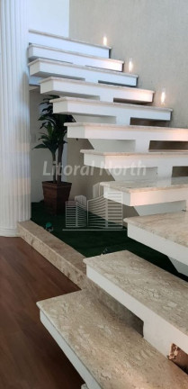 Imagem Sobrado com 4 Quartos à Venda, 203 m² em Nações - Balneário Camboriú Imagem Sobrado com 4 Quartos à Venda, 203 m² em Nações - Balneário Camboriú