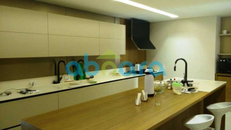 Imagem Apartamento com 5 Quartos à Venda, 540 m² em Copacabana - Rio De Janeiro Imagem Apartamento com 5 Quartos à Venda, 540 m² em Copacabana - Rio De Janeiro
