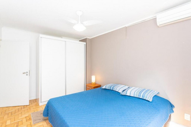 Imagem Imóvel com 2 Quartos à Venda, 84 m² em Menino Deus - Porto Alegre