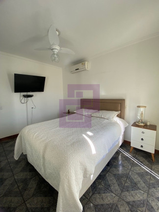 Imagem Sobrado com 4 Quartos à Venda, 140 m² em Vila Santa Rosa - Guarujá Imagem Sobrado com 4 Quartos à Venda, 140 m² em Vila Santa Rosa - Guarujá