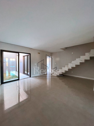 Imagem Casa com 3 Quartos à Venda, 157 m² em Terras Altas - Camboriú Imagem Casa com 3 Quartos à Venda, 157 m² em Terras Altas - Camboriú