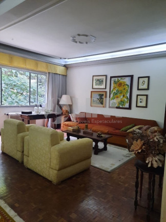 Apartamento com 3 Quartos à Venda, 220 m² em Moinhos De Vento - Porto Alegre
