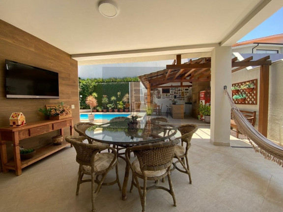 Imagem Casa com 4 Quartos à Venda, 336 m² em Alphaville - Santana De Parnaíba Imagem Casa com 4 Quartos à Venda, 336 m² em Alphaville - Santana De Parnaíba