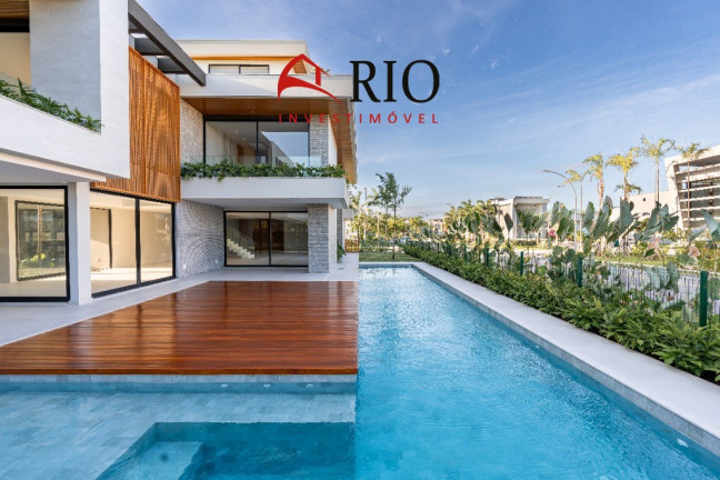 Imagem Casa com 5 Quartos à Venda, 1.200 m² em Barra Da Tijuca - Rio De Janeiro Imagem Casa com 5 Quartos à Venda, 1.200 m² em Barra Da Tijuca - Rio De Janeiro