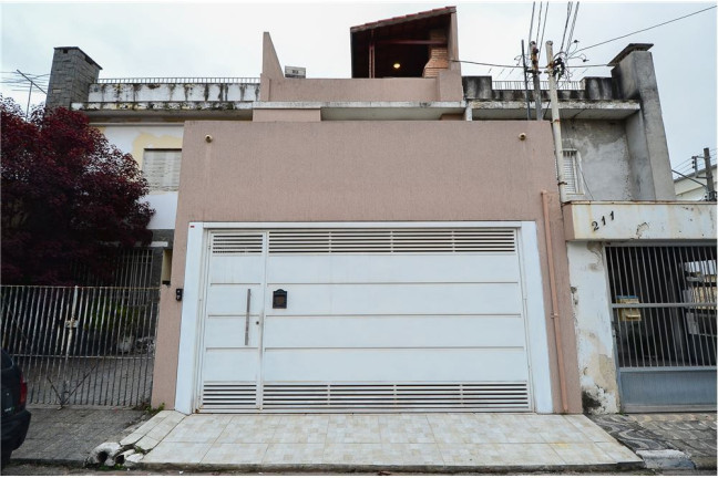 Casa com 3 Quartos à Venda,  em Jardim Das Acácias - São Paulo