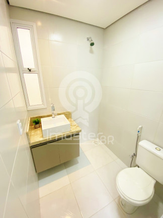 Imagem Apartamento com 2 Quartos à Venda, 51 m² em Guaribas - Eusébio