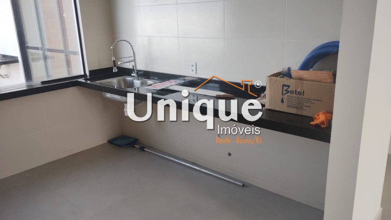 Imagem Casa com 3 Quartos à Venda, 250 m² em Arraial Do Cabo