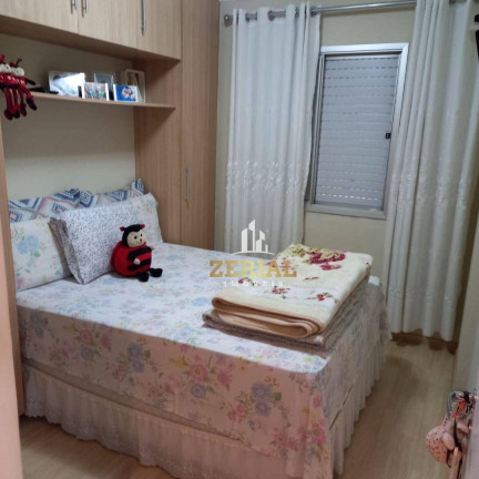 Imagem Apartamento com 3 Quartos à Venda, 62 m² em Vila Palmares - Santo André