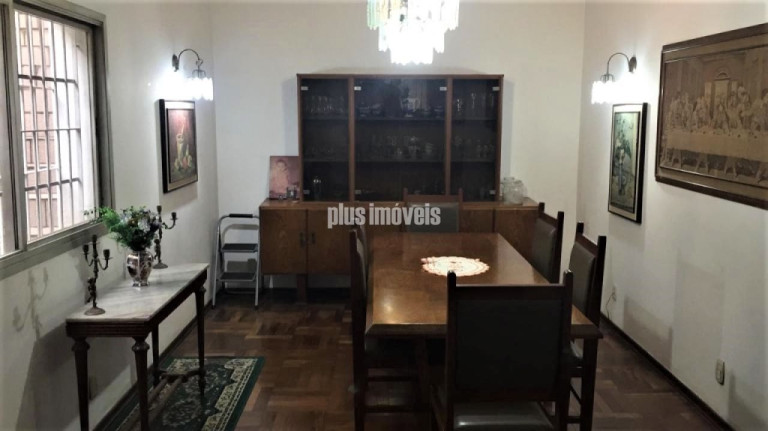 Casa com 3 Quartos à Venda, 250 m² em Morumbi - São Paulo