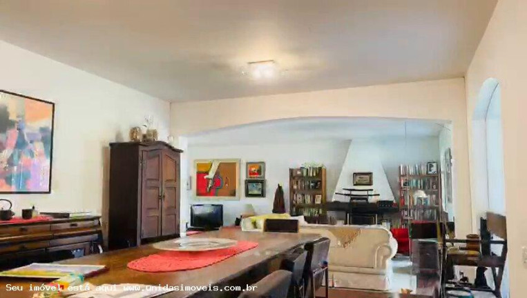 Imagem Casa com 5 Quartos à Venda, 500 m² em Interlagos - São Paulo
