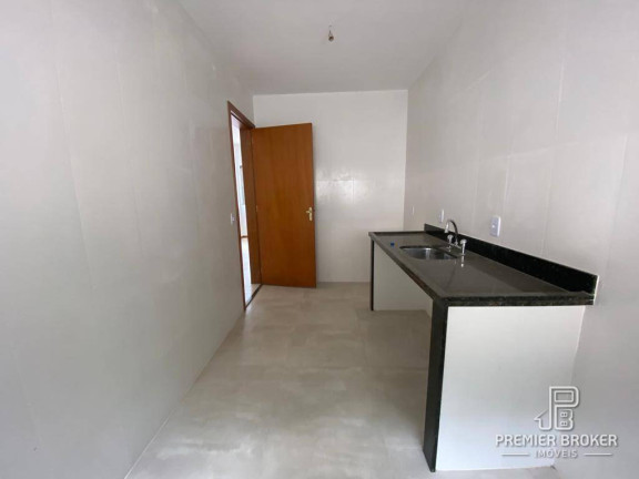 Imagem Casa com 2 Quartos à Venda, 54 m² em Cascata Do Imbuí - Teresópolis